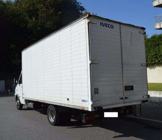 Mudanças e transportes