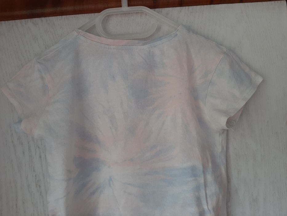 Komplet dla dziewczynki rozm. 122  spodenki koszulki