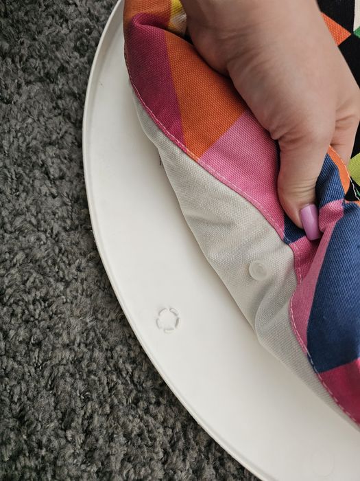 Podstawka pod laptopa z poduszką