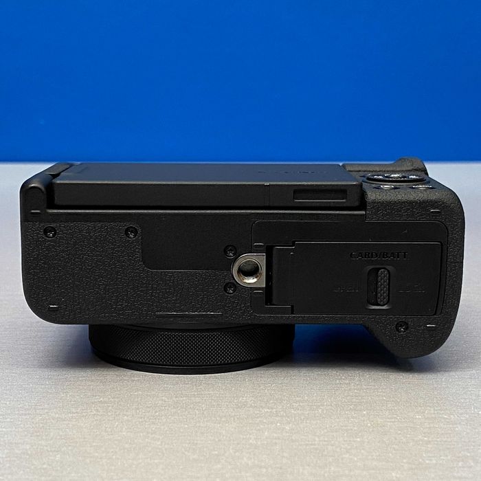 Canon PowerShot V1 (22.3MP)