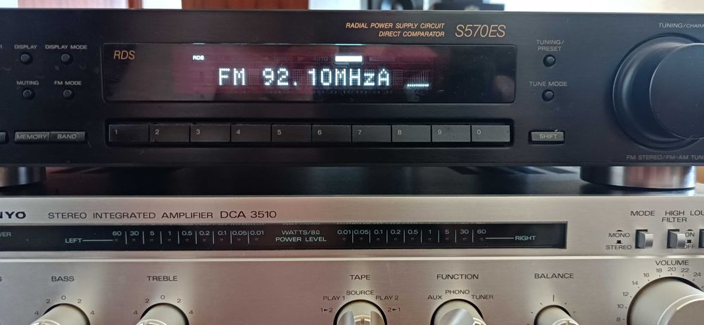 Rádio Sintonizador Sony ES