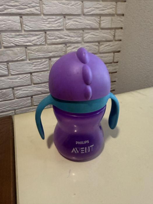 Продам дитячу бутилку Avent