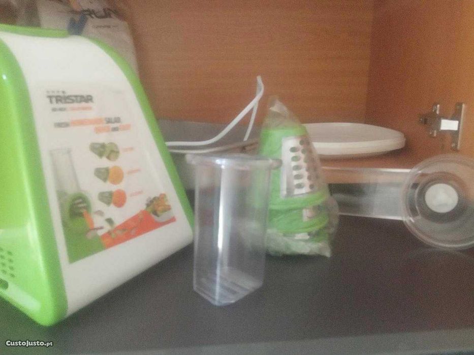 Máquina ralar moer fatiar-tristar MX-4824 - USADO 1 VEZ (higienizado)