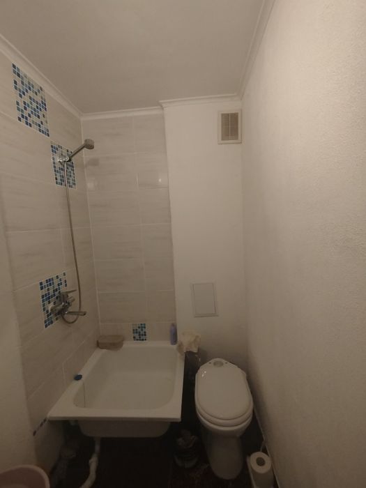 Продається 2х кімнатна квартира по вул ГМП