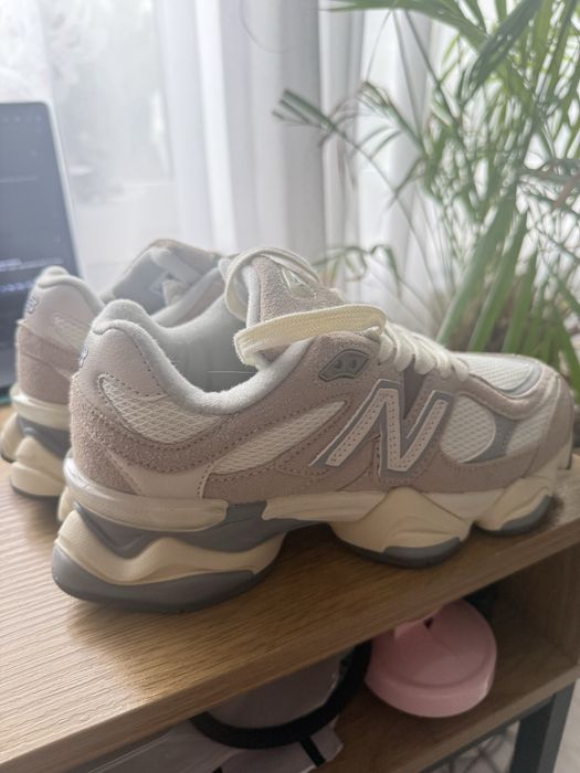 New balance 9060