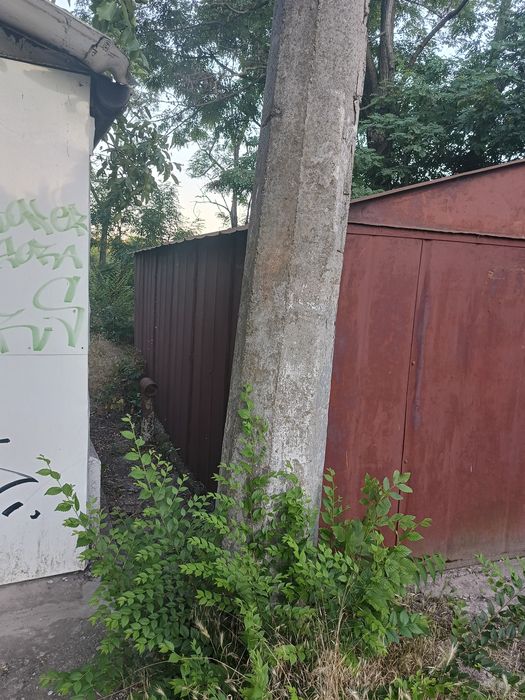 Гараж железный район Юбилейный 6 солнечный