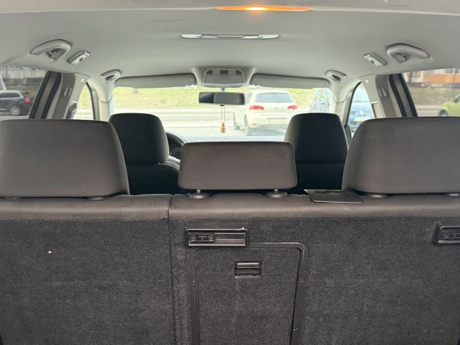 VW Гольф 5 Автомат 2л
