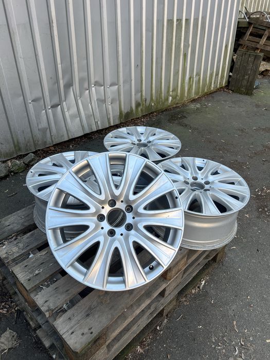 Оригінал Mercedes R18 5x112 8j et41 W222 W221 W212 W213