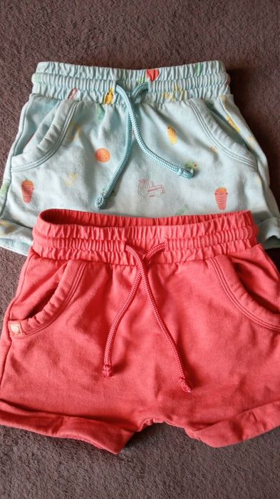 George 80-86 krótkie spodenki 2 pack
