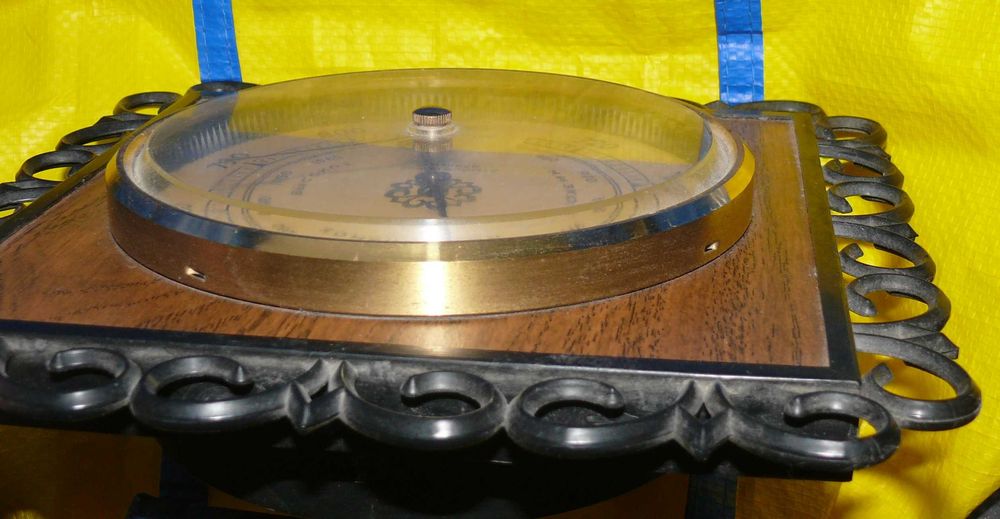 Барометр БК - СН. ОТК. Латунь Пластик. Бытовой Винтаж. Сохранность!