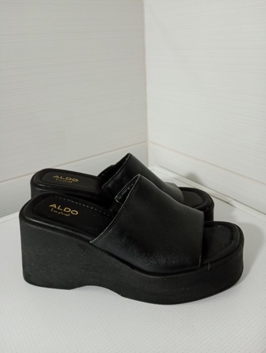 Шлепки Aldo оригінал 39 розмір