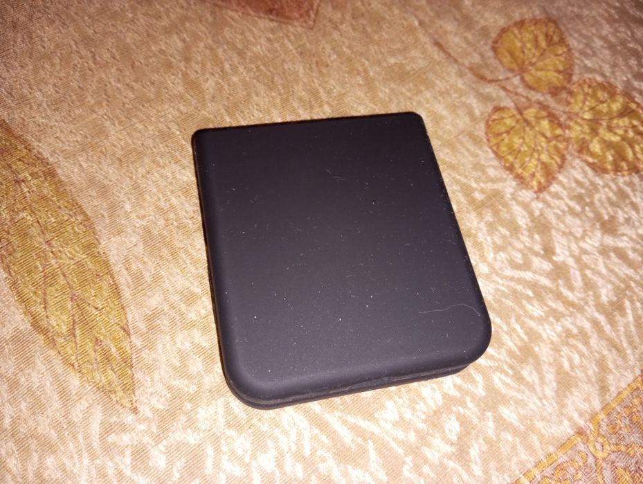 Продам Samsung flip 5