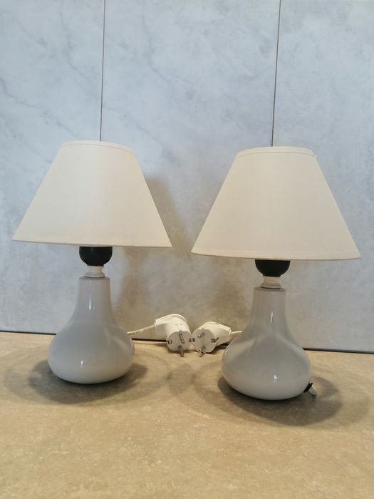 Настольная декоративная лампа.