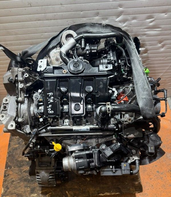 Motor completo OPEL Vivaro B Furgão (X82)