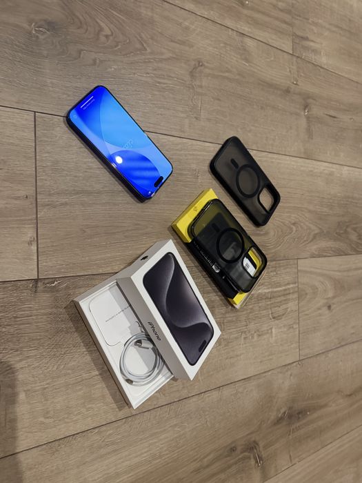 iPhone 15 pro czarny tytan