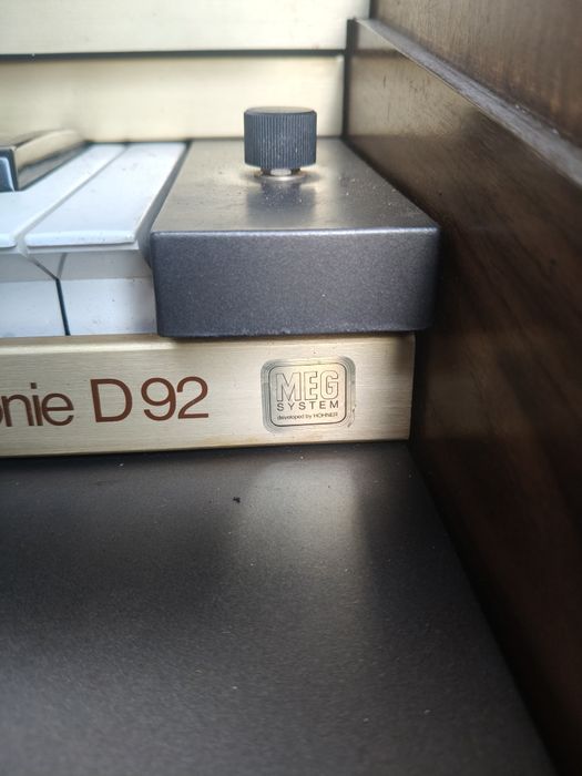 Organy Hohner  Symphonie D-92