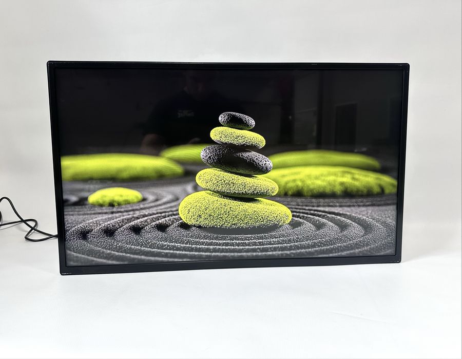 Дисплей екран LG 32SE3B професійний 32” IPS-дисплей для роботи 24/7