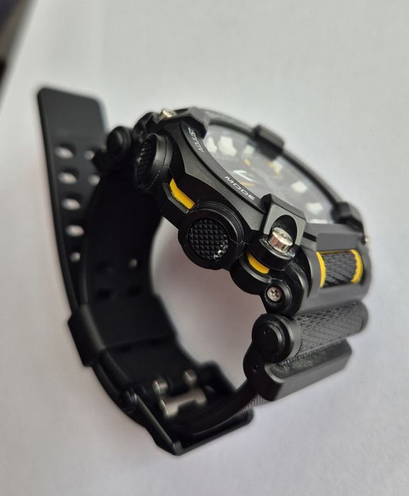 Zegarek Casio G-Shock GA-900-1AER