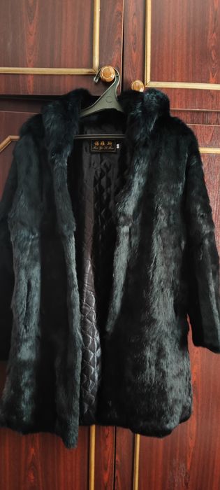 Шубка з кролика стан нової