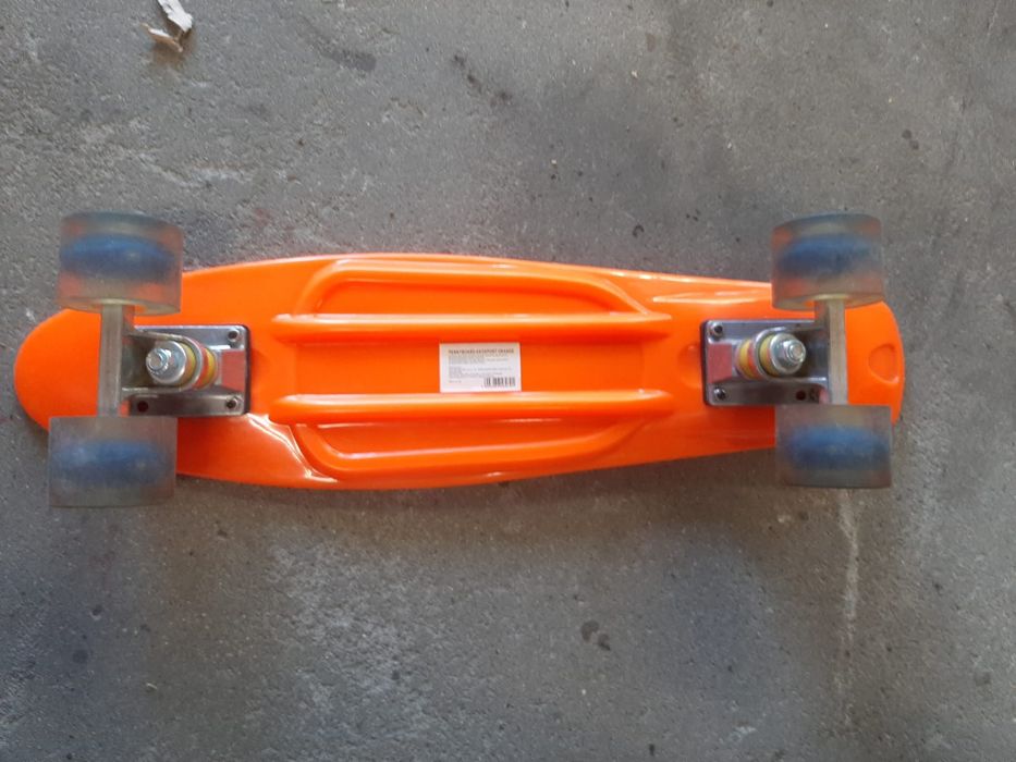 Deskorolka Fiszka Kółka LED Świecące na łożyskach