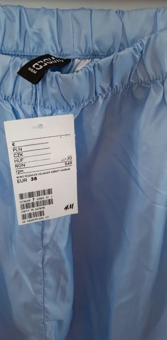 Spodnie męskie ortalionowe r. M nowe