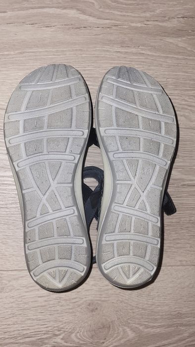 Босоніжки. Сандалі. Босоножки Gűnter