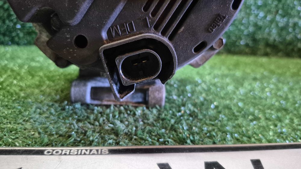 Alternador 140A Audi A4 A6 A3 TT VW Golf Passat Seat Skoda Ref. 06B903016AF Original Valeo
