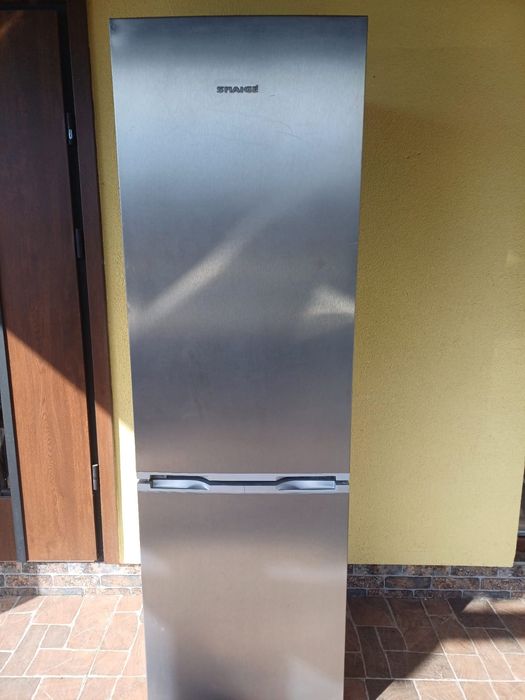 Холодильник  Snaige