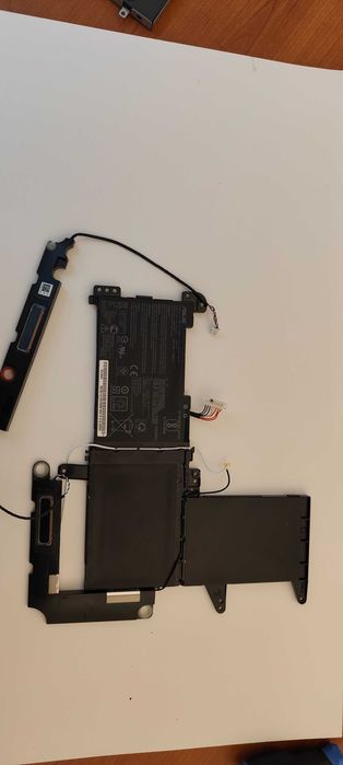 ASUS Vivobook K510U I7