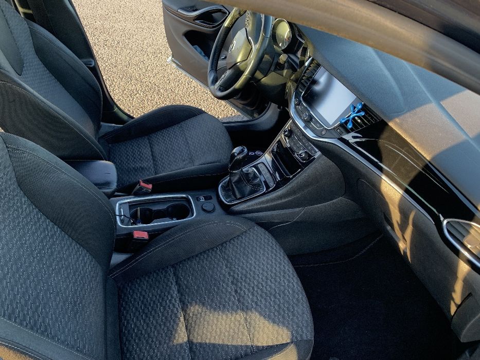 Opel astra 1.6  2017.