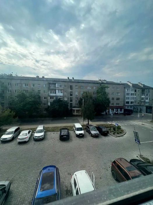 Здана 2 кімнатна в ЖК Паркове Містечко