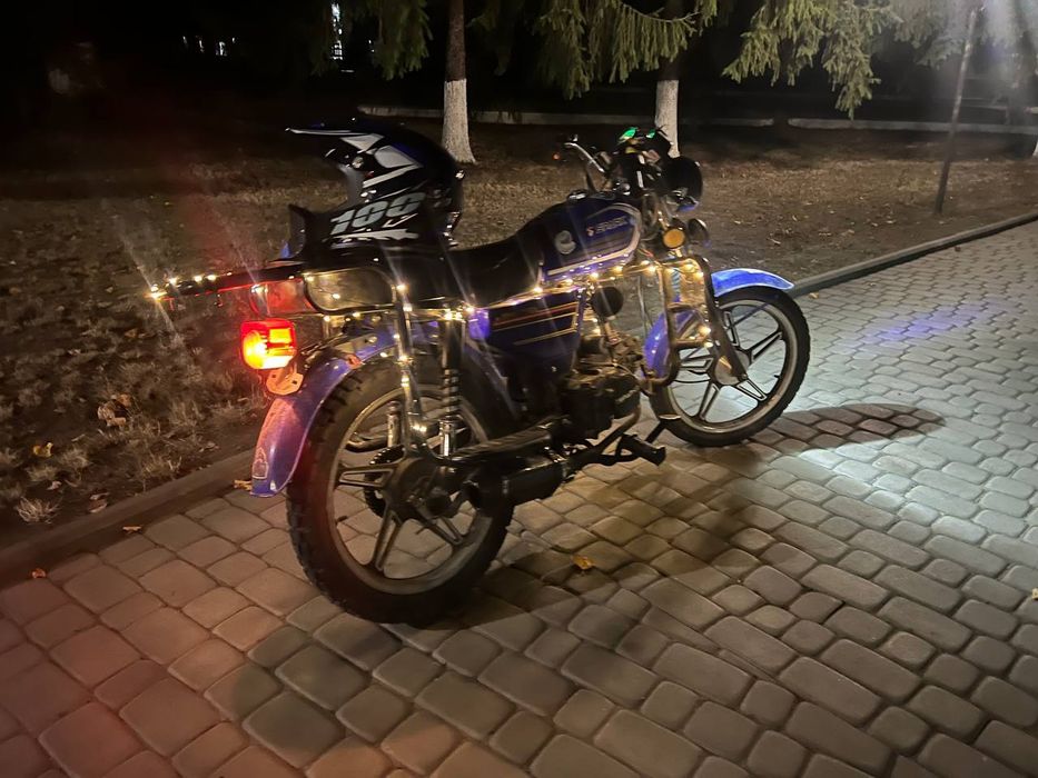 Мотоцикол спарк альфа 125 на док