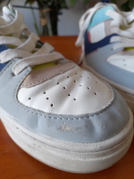 Кросівки ZARA 38 розміру, длина по стелькі 24, 5 см