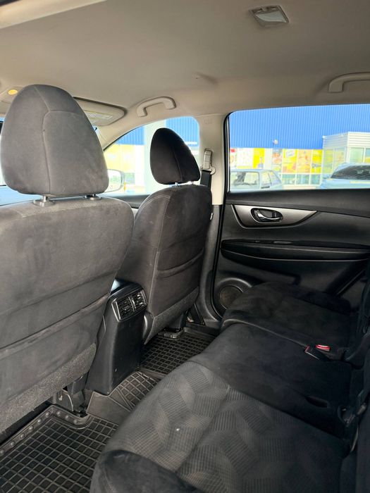 Продам NISSAN Rogue
