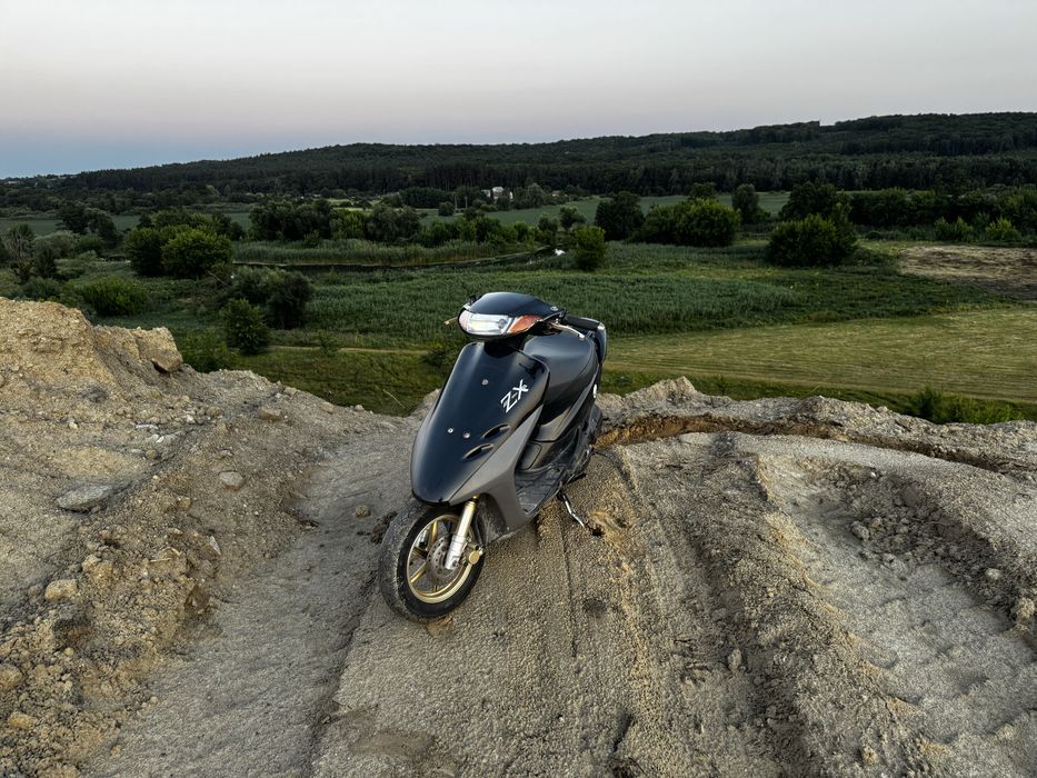 Скутер Honda dio 35zx