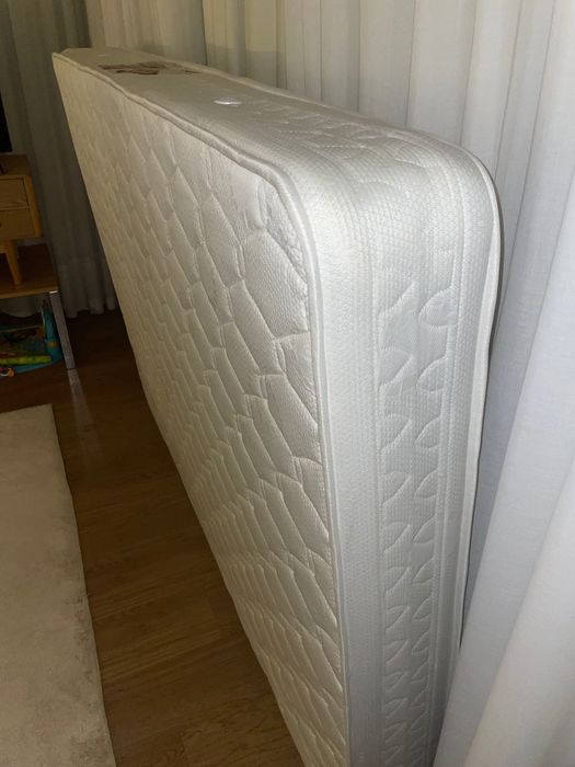 Colchão novo em perfeito estado