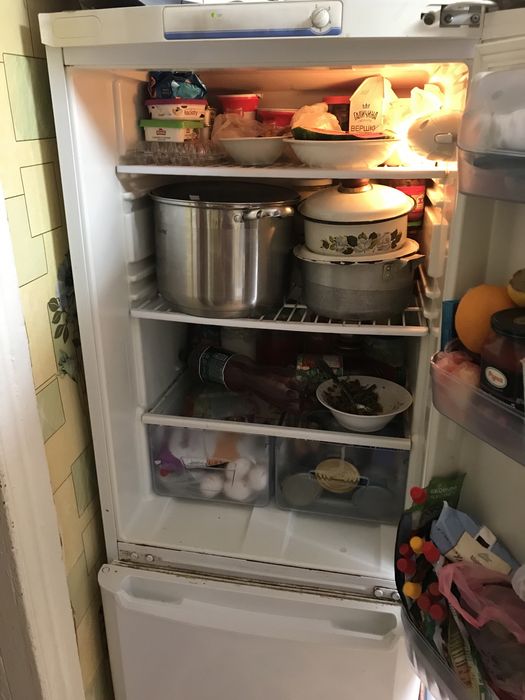 Холодильник Indesit