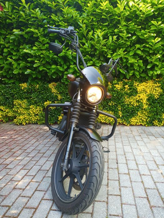 Harley street 750