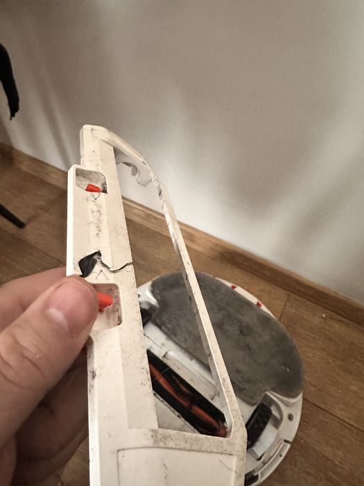 Sprzedam robota sprzatajacego, czytaj opis