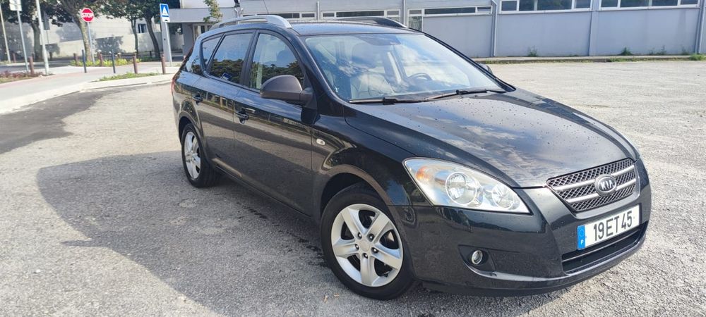 Kia Ceed 1.4 a gasolina  de novembro 2007