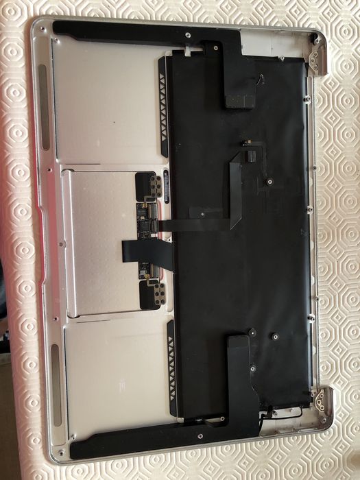 MacBook Air 2015 A1466 EMC 2925 Parts – Chassis and Keys64751877804418121