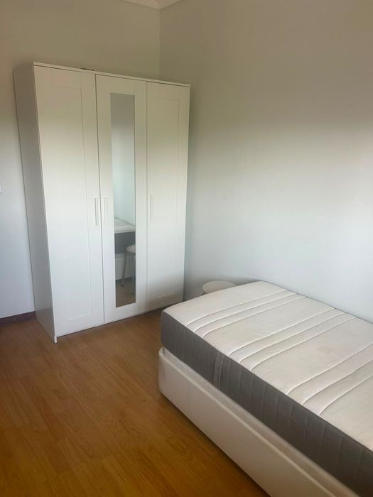 Aluguel de quarto só para mulheres