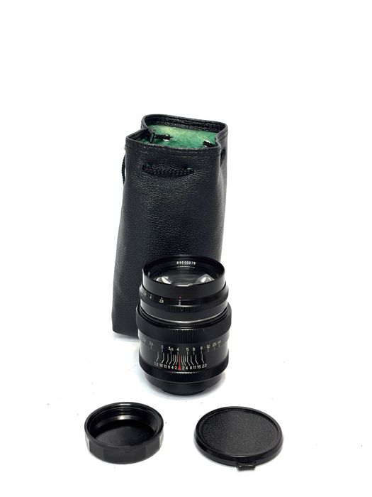 Jupiter-9 85mm f/2 (M39)