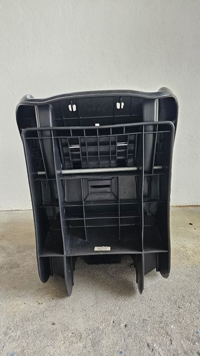 Cadeira auto bebé
