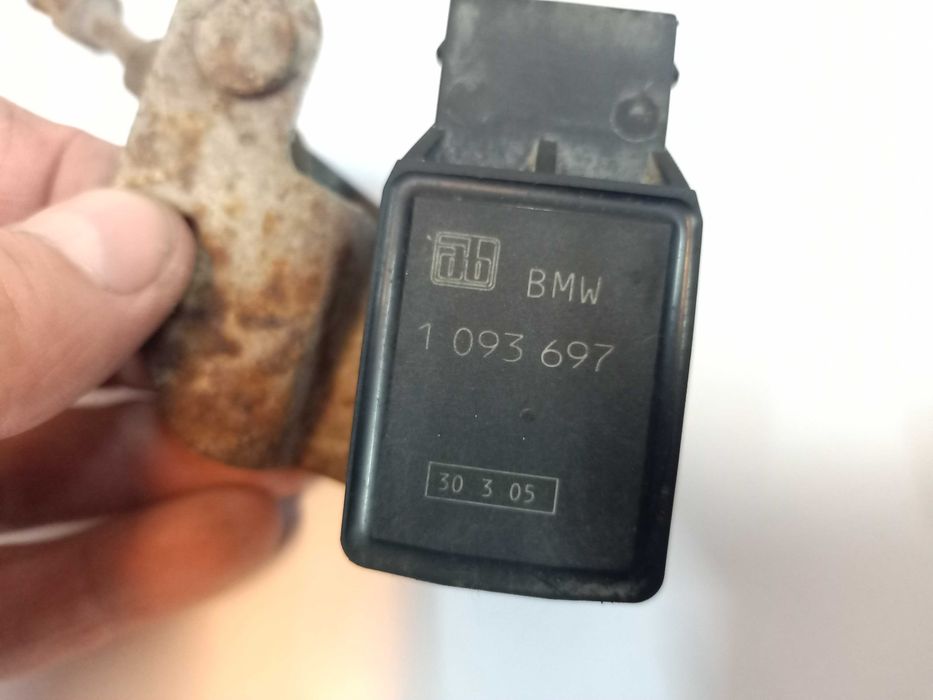 BMW E38 E39 E46 E60 E90 E81 Czujnik Poziomowania świateł