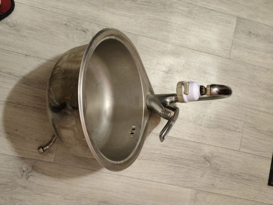 Круглая мойка раковина на кухню