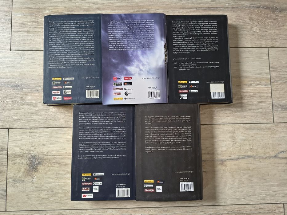 Seria "Kroniki Dziedziców" Cinda Williams Chima 5 tomów