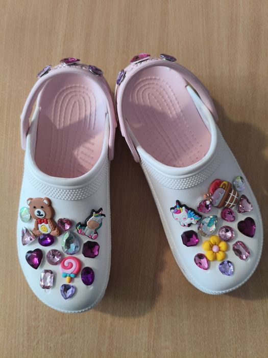 Продам жіночі крокси