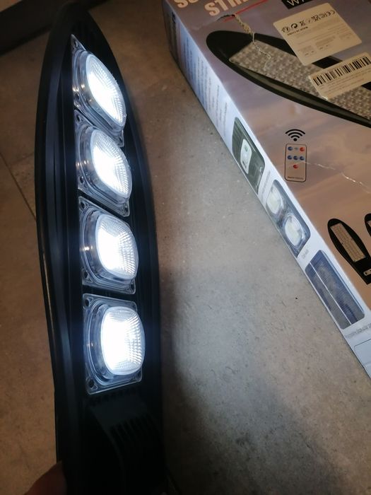 lampa solarna led ogrodowa