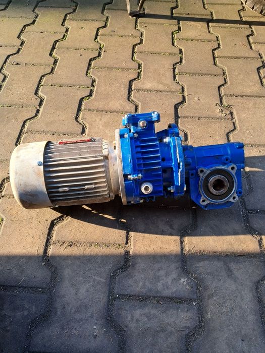 Okazja motoreduktor 0.25kw z regulacją obrotów od 20  do 120obr